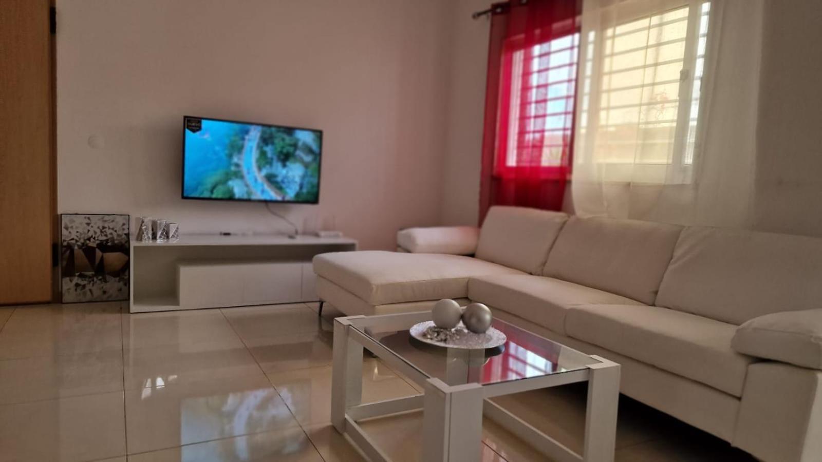 פראייה Casa De Ferias Com 2 Quartos Ou Aluguer Diaria מראה חיצוני תמונה